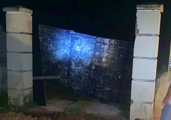 Moradores denunciam fechamento de um trecho da AL-101 que dá acesso às praias da Lage e do Patacho