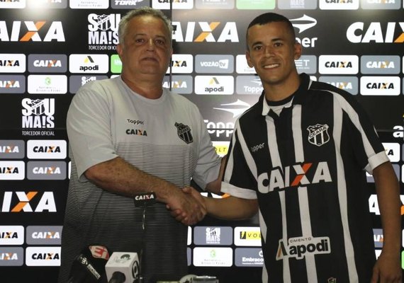Emprestado pelo Corinthians, alagoano Luidy valoriza experiência no Ceará