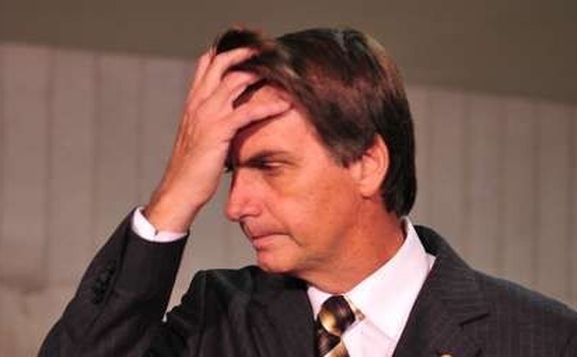 Com placar de 2 a 2, Supremo adia decisão sobre denúncia contra Bolsonaro