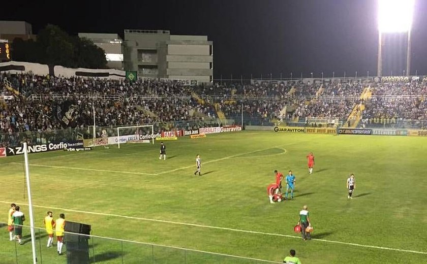 Ceará e Boa Esporte empatam e seguem sem vencer na Série B