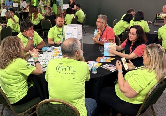 Maceió apresenta seus atrativos na Mega Fam EHTL 2025 em Foz do Iguaçu