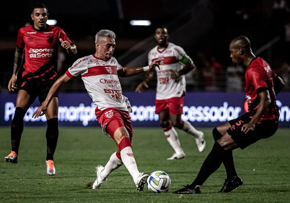 CRB joga pelo empate com Athletico pela Copa do Brasil