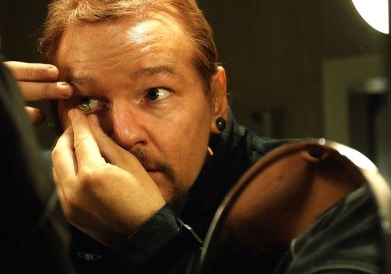 Assange é tema de novo filme de ganhadora do Oscar de melhor documentário