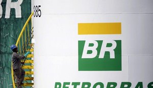 Petrobras reajusta em 6,5% preço do gás para comércio e indústria