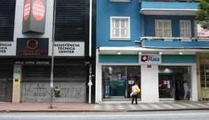 ANPD notifica RaiaDrogasil por uso de dados sensíveis de consumidores