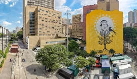 Ailton Krenak é homenageado com mural em edifício de São Paulo