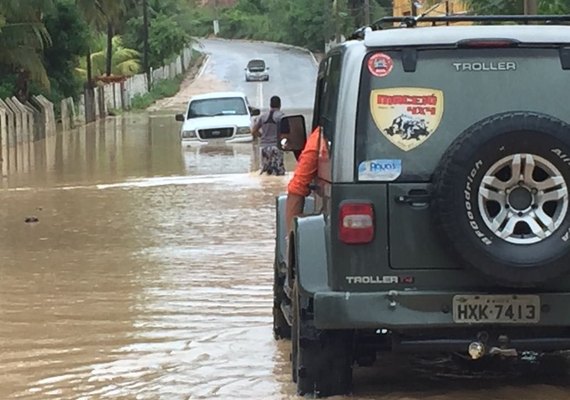 Veja os pontos interditados em Maceió neste sábado