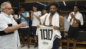 Chateado com tratamento, volante Cristian admite deixar o Corinthians