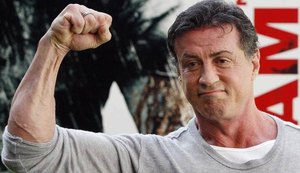 Sylvester Stallone contesta alegação de estupro nos anos 1990
