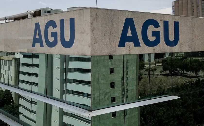 AGU diz ao STF que Lei da Dosimetria é inconstitucional
