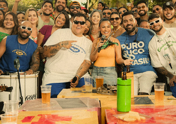 Pagode supera o sertanejo entre as músicas mais tocadas de 2025