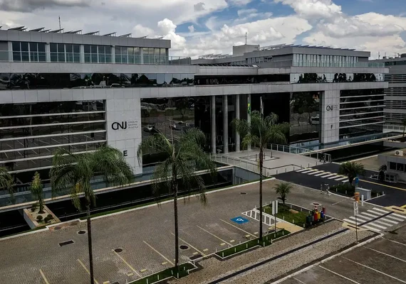 CNJ acaba com aposentadoria compulsória como punição máxima para juiz