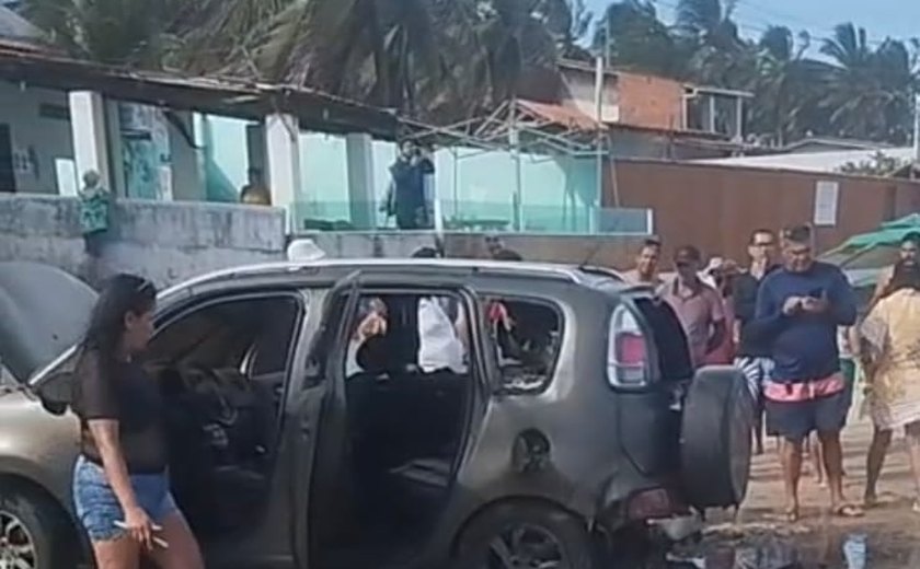 Carrinho de batatinha frita incendeia e fogo atinge carros no Pontal do Peba