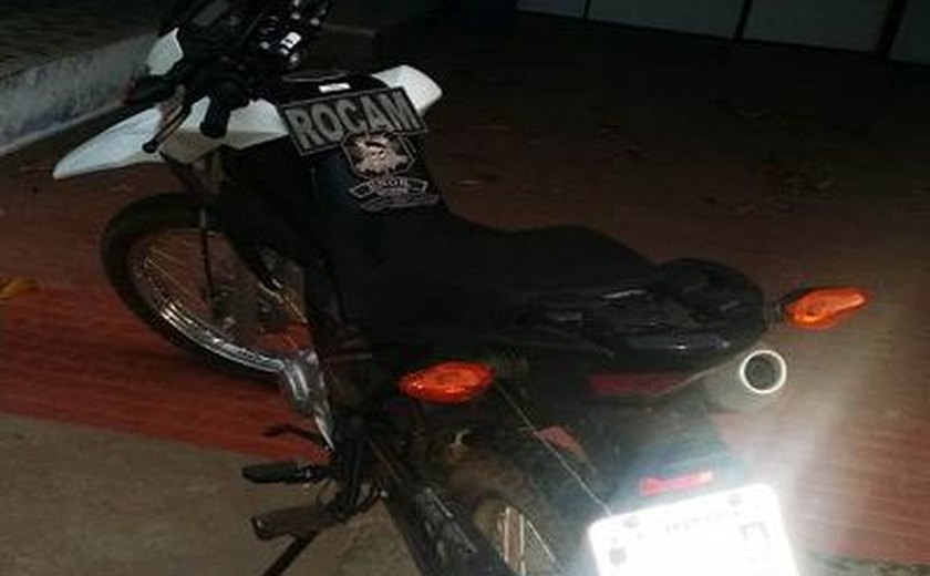 Rocam do 3º BPM recupera motocicleta roubada em Arapiraca