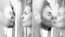 Coronavírus: por proteção, Heidi Klum beija marido através de vidro