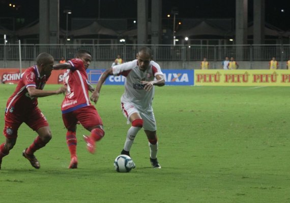Náutico vence Bahia e ainda sonha com classificação na Copa do Nordeste