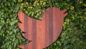 Twitter anuncia botão que separa tweets recentes dos destacados na página inicial