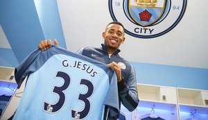 Robinho aposta que Gabriel Jesus vai se divertir muito em Manchester