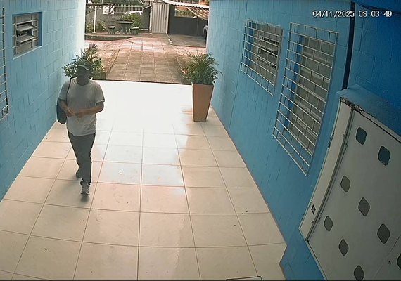Vídeo: moradores do Conjunto Senador Rui Palmeira alertam para homem suspeito de furtos na região