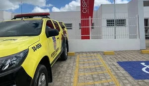 Adolescente em  surto coloca fogo em colchão dentro de casa em Lagoa da Canoa