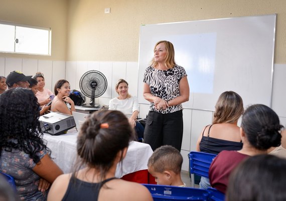 “É a chance que eu não tive”: pais celebram ensino bilíngue na rede pública de União dos Palmares