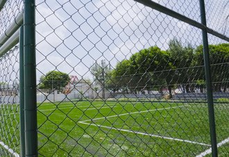 Tradicional Praça da Faculdade ganha arena esportiva