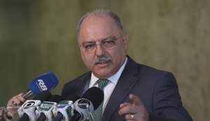 Sergio Etchegoyen descarta fraudes nas eleições e defende instituições fortes