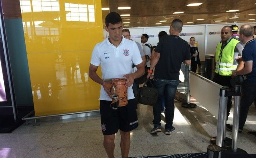 Barrado em treinamento do Corinthians, Balbuena não fica chateado