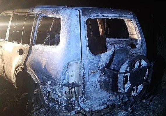 Carro de empresário de Major Izidoro é achado em cidade de Sergipe sem o paredão de som