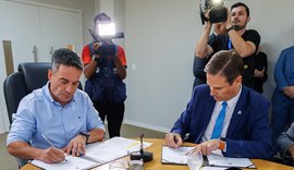 Governador Paulo Dantas assina protocolo internacional com Universidade de Lisboa