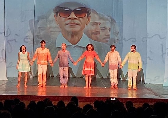 Pra Desprender: espetáculo conta histórias reais vividas por pessoas sensíveis