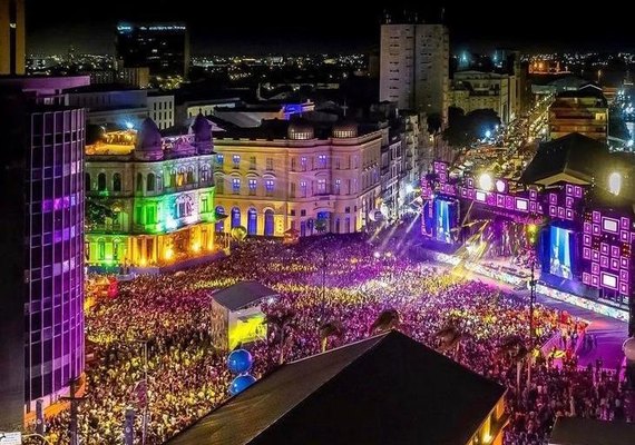 Palácio do Comércio sedia mais uma edição do Camarote Marco Zero no Recife Antigo