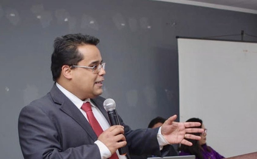 Sindicato dos Advogados de Alagoas repudia redução de direitos para trabalhadores e competência da Justiça do Trabalho