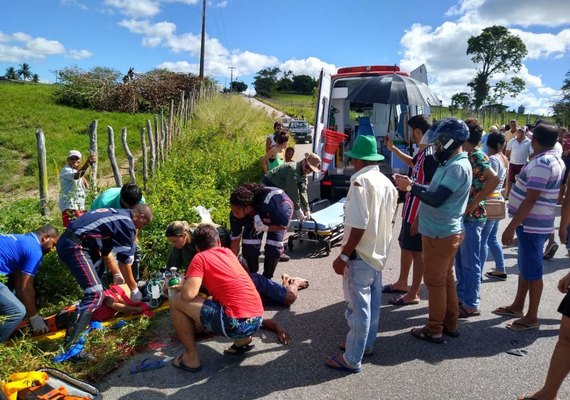 Acidente envolvendo motocicletas deixa dois mortos em Viçosa