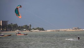 Marinha alerta sobre ventos que deixarão mar com ondas de 3 a 3,5 metros em Alagoas