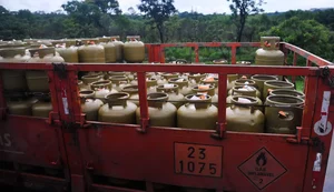 Gás gratuito para 1 milhão de famílias tem início nesta segunda-feira (24)