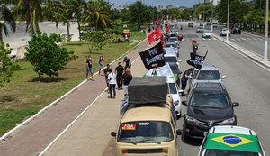Carreata na orla de Maceió pede um impeachment de Bolsonaro