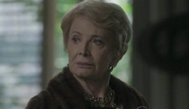 ‘Totalmente Demais’: Stelinha se une à Carolina para derrubar Eliza