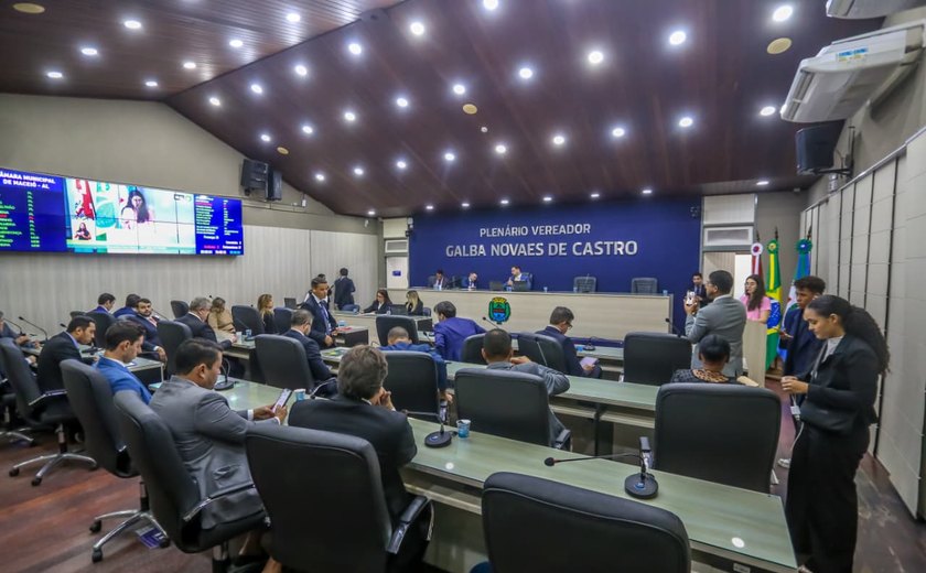 Câmara aprova adequação de lei para atualizar contratos e operações de crédito pelo Município