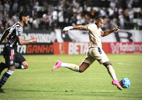 CSA perde para o Operário no Paraná com gol contra de Rafael Forster