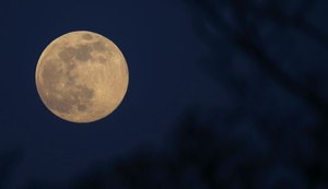 Última Super Lua do ano acontece na noite desta quinta-feira