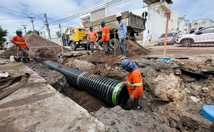 Seminfra substitui tubulação da região central, que ameaçava colapsar