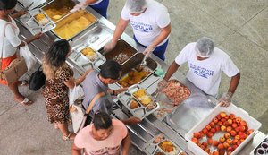 Restaurante Popular de Maceió fecha na próxima segunda-feira