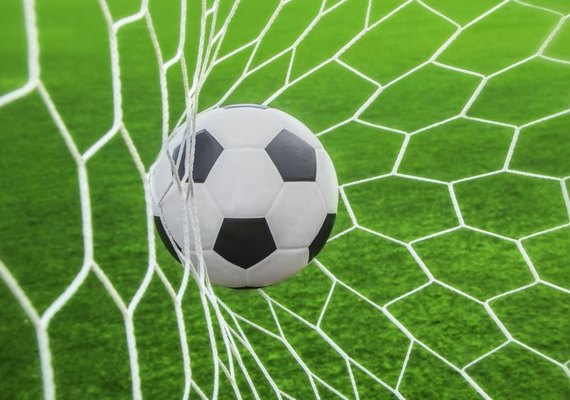 Atlético-MG tropeça em casa e perde para o Bahia