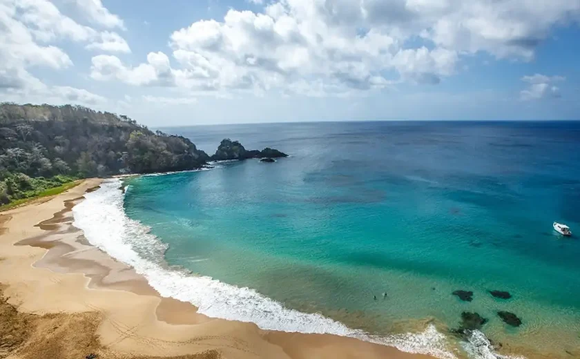 Taxa de visitação em Fernando de Noronha sobe para R$ 101 por dia