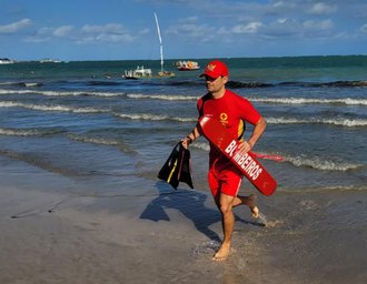 Corpo de Bombeiros registra aumento nos resgates de salvamento aquático em Alagoas