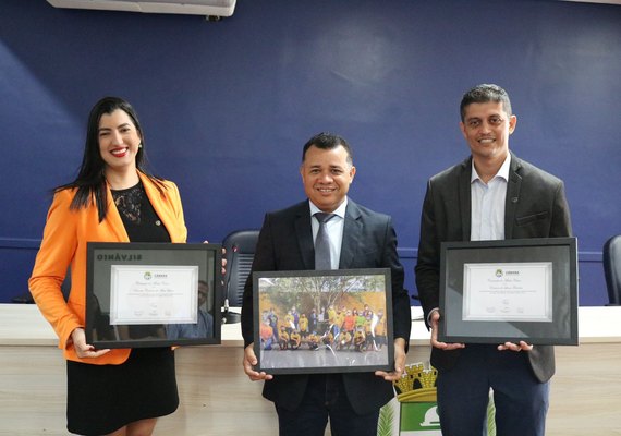 Câmara entrega comendas do Mérito Cívico a ex-gestores da LBV em Alagoas