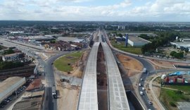 Com obras em fase final, começa a pavimentação do Viaduto da PRF em Maceió