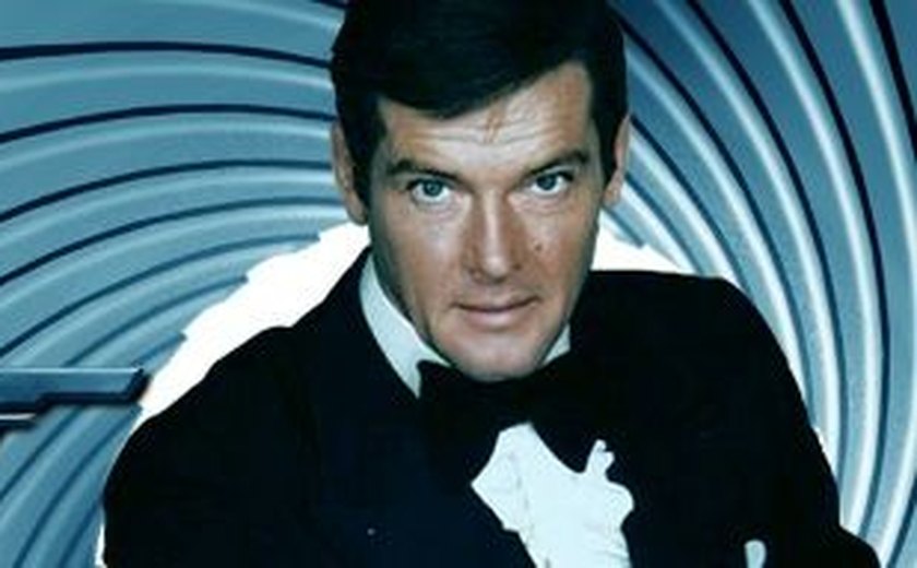 Morre Roger Moore, James Bond de 007, aos 89 anos