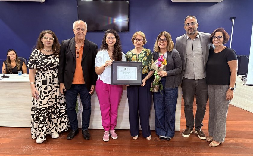 Câmara homenageia projetos e reconhece personalidades com trajetórias de luta e desenvolvimento coletivo